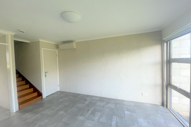 2/1 Clifford Court, Howrah, TAS, 7018