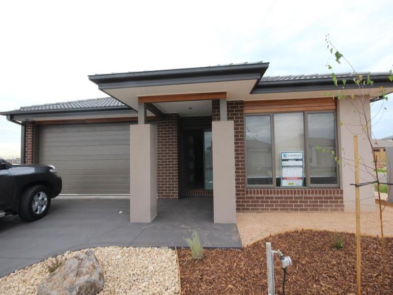 21 Durlston Street, Point Cook VIC 3030 