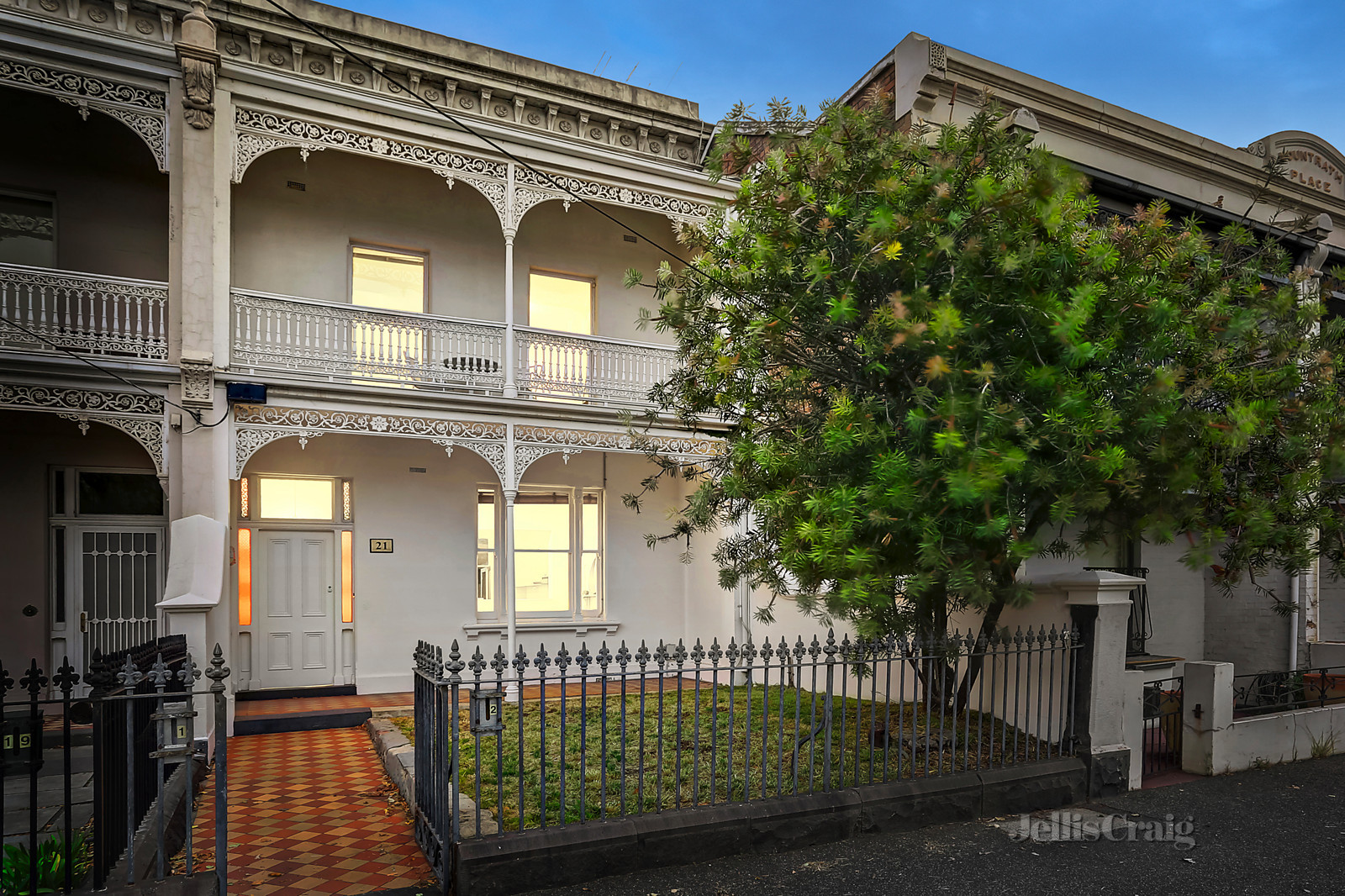 21 Grattan Street, Carlton
- Print Image 1