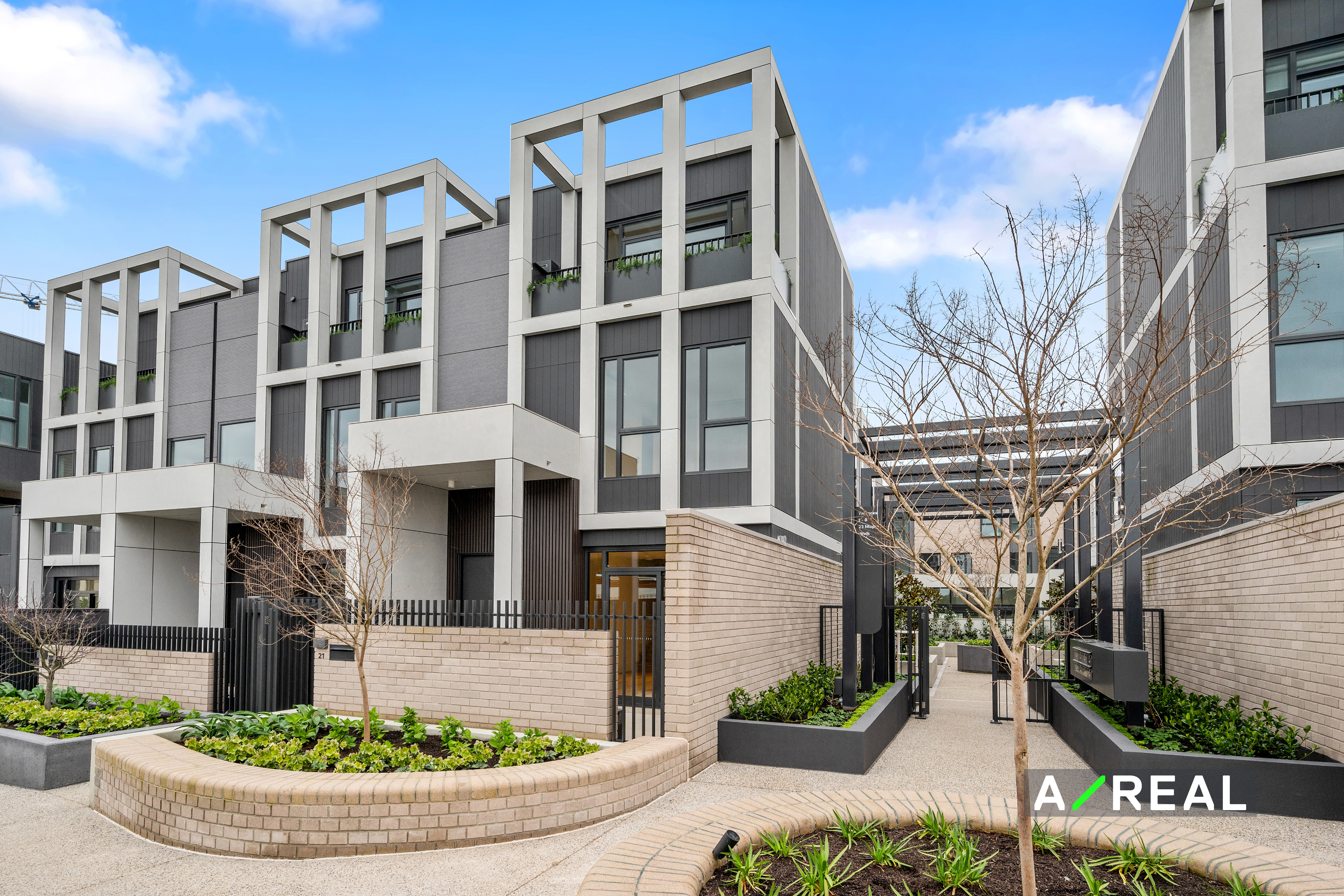 21 Maple Walk, Moonee Ponds VIC 3039 