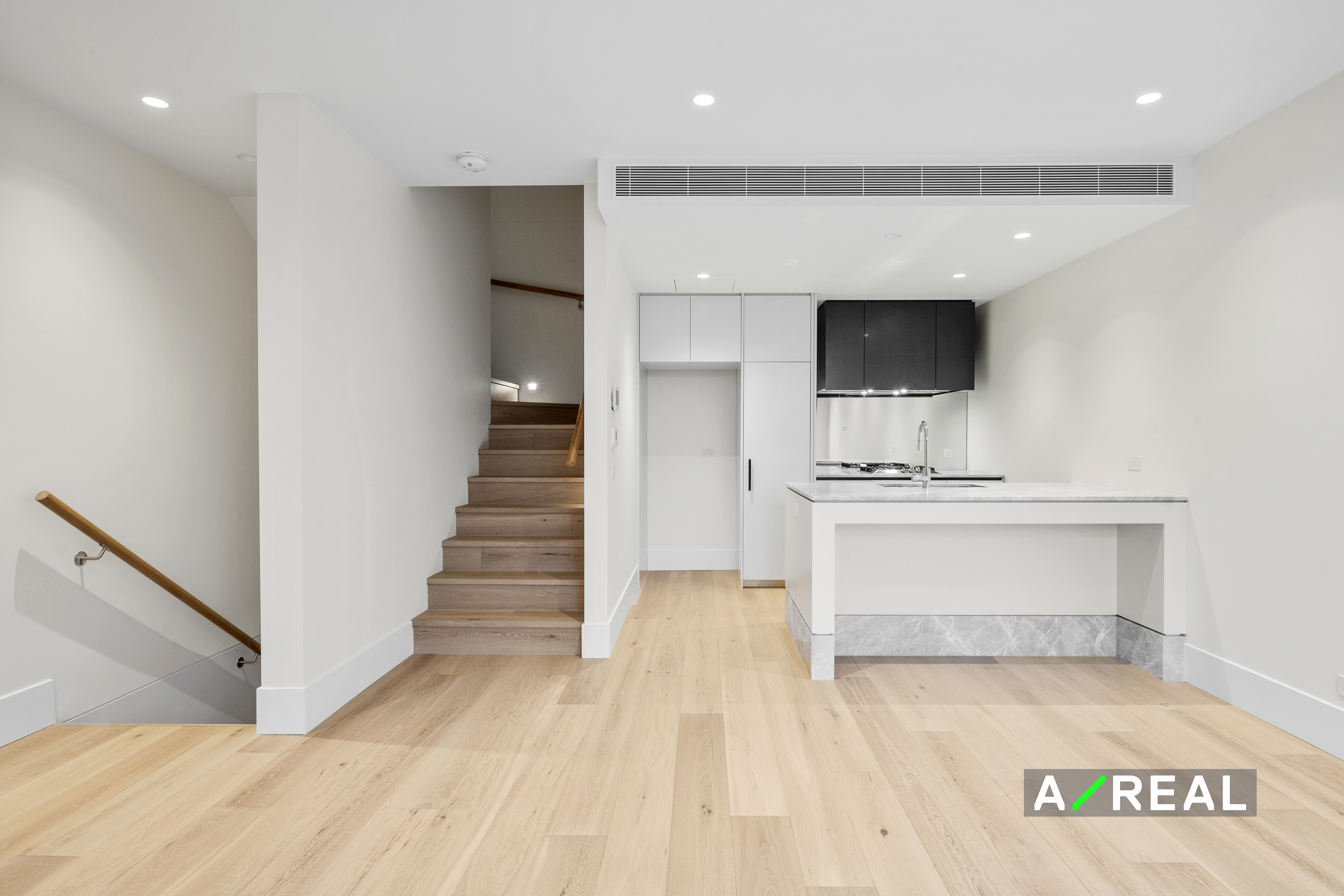 21 Maple Walk, Moonee Ponds VIC 3039 