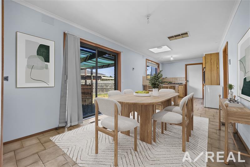 21 Strickland Avenue, Mill Park VIC 3082 