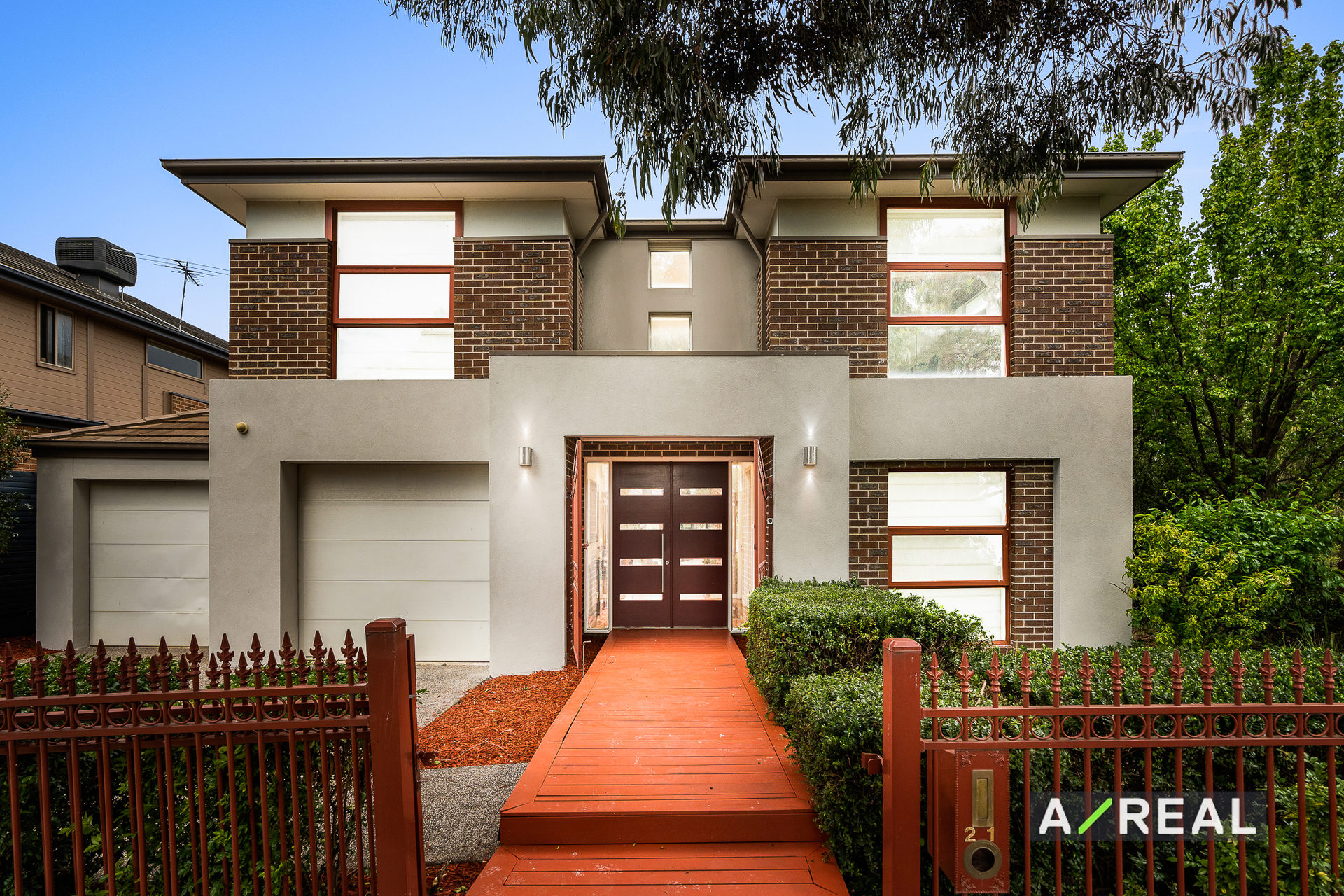 21 Woodward Way, Caroline Springs VIC 3023 