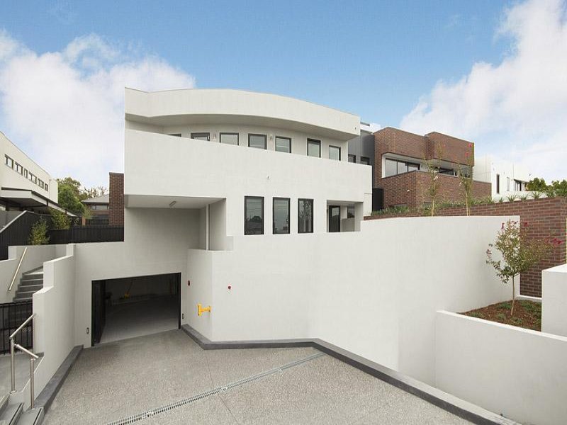 2/1011 Toorak Road, Camberwell VIC 3124 