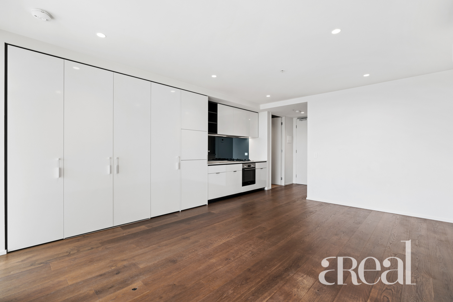 211/21 Plenty Road, Bundoora VIC 3083 