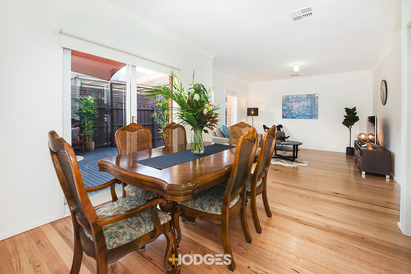 2/119 Thomas Street Brighton East