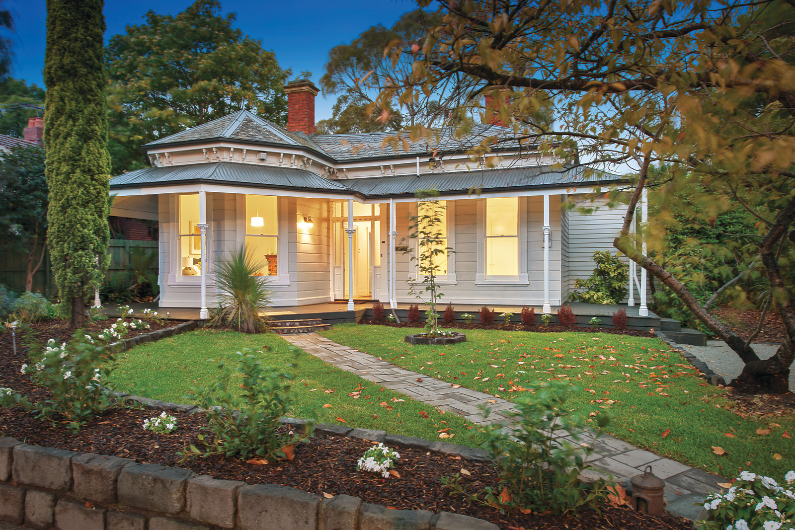 215 Union Road Surrey Hills Marshall White