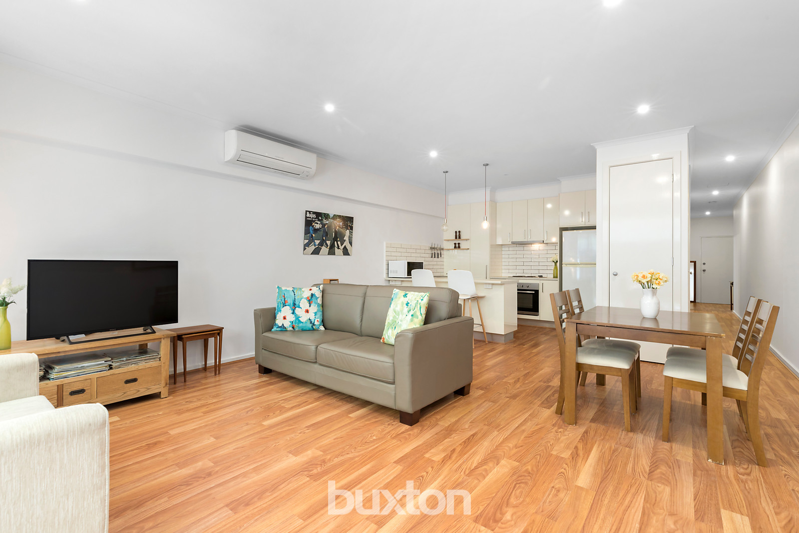 2/17 Small Street, Hampton