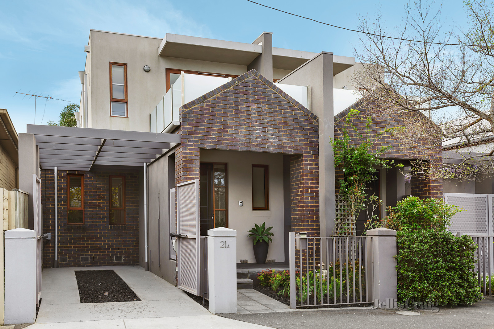 21A Barry Street, South Yarra
- Print Image 1