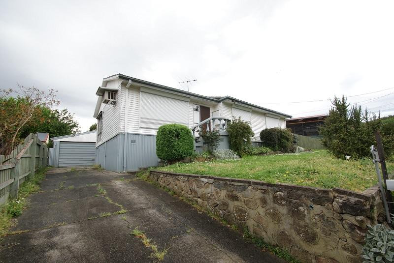 22 Coolabah Street, Mooroolbark VIC 3138 