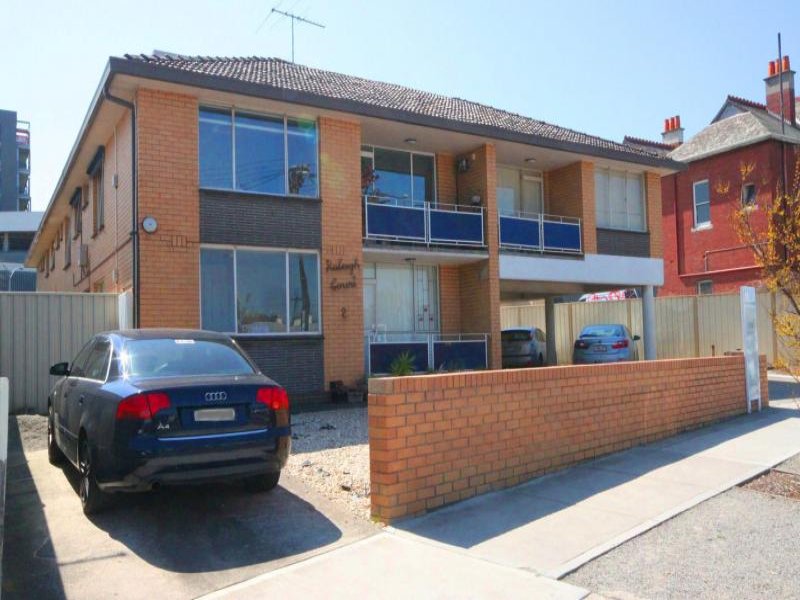 2/2 Raleigh Street, Footscray VIC 3011 