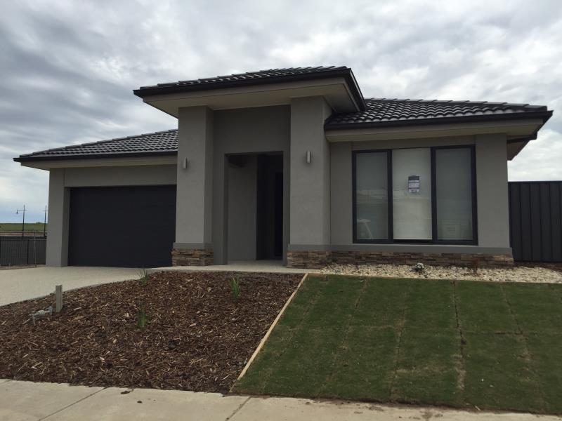 22 Reynolds Circuit, Mernda VIC 3754 