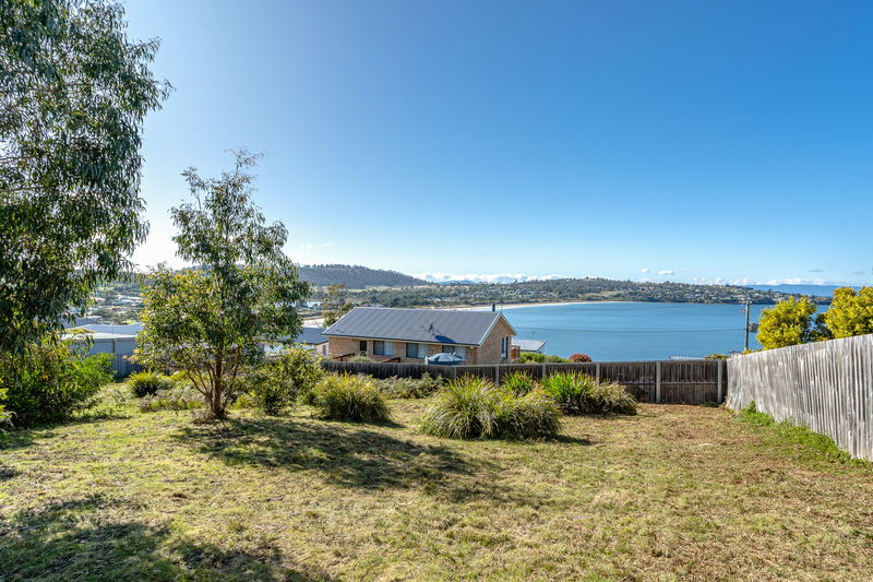 22 Sea Eagle Road, Primrose Sands, TAS, 7173