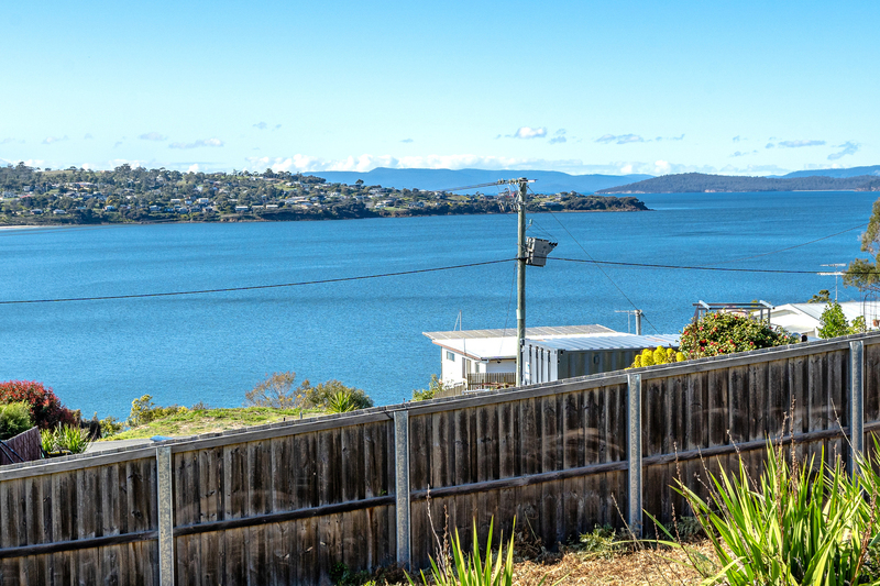22 Sea Eagle Road, Primrose Sands, TAS, 7173