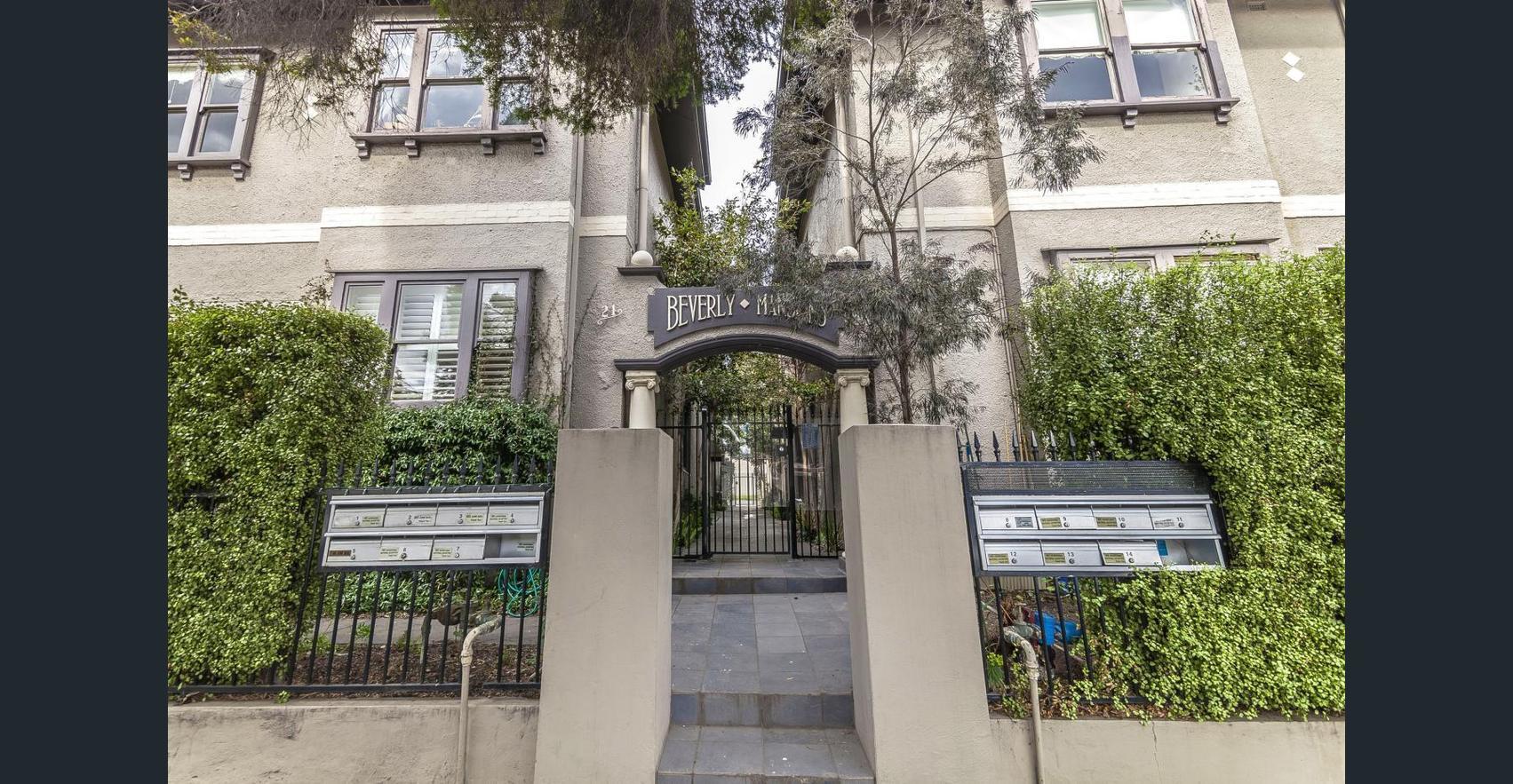 2/21 Hotham St East Melbourne VIC 3002 