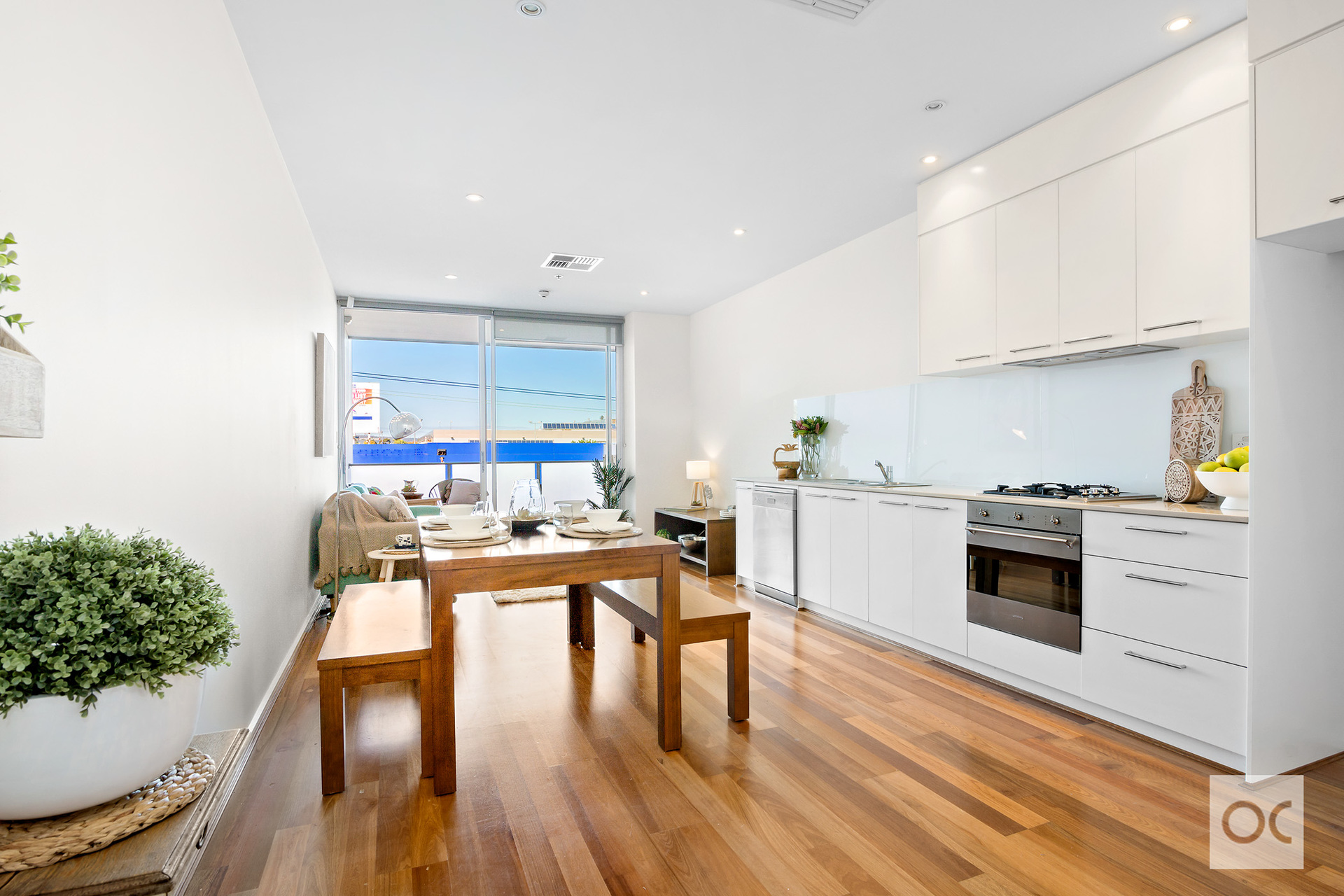 22/100 Rose Terrace