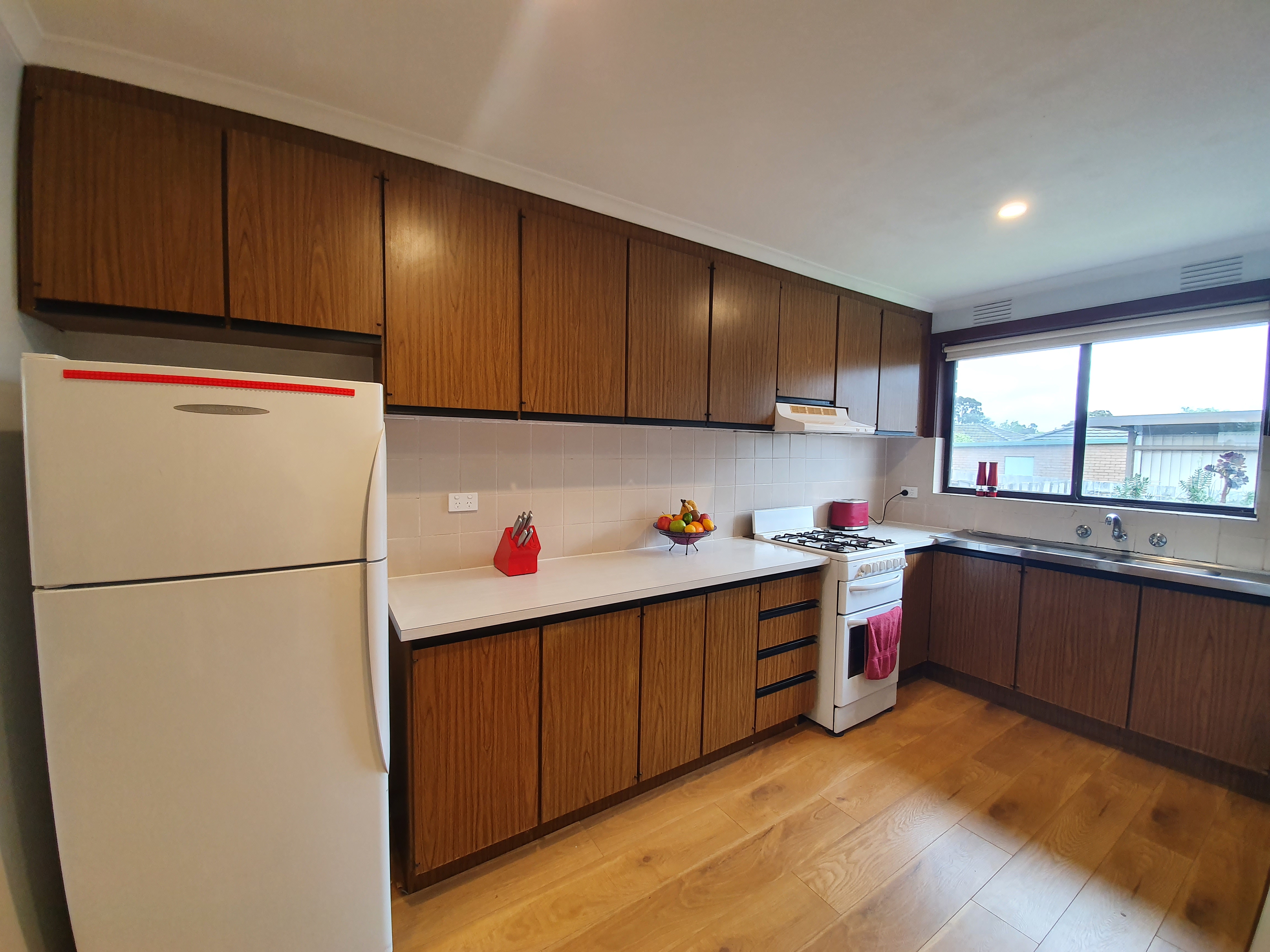 2/231 Lawrence Road, Mount Waverley VIC 3149 