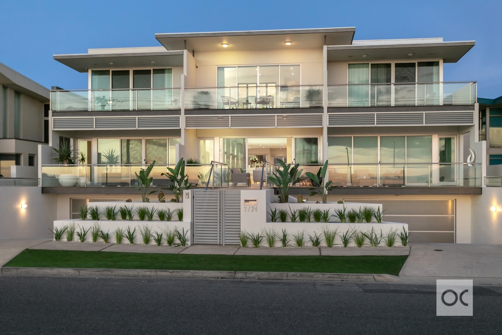 2/24 Seaview Road