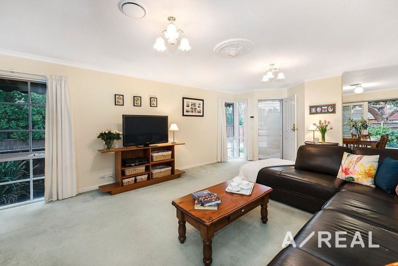 2/27-29 Victor Rd Bentleigh East VIC 3165 