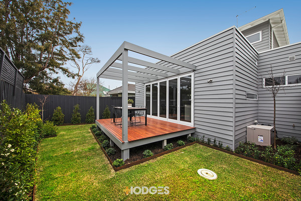 22a Stewart Avenue Parkdale