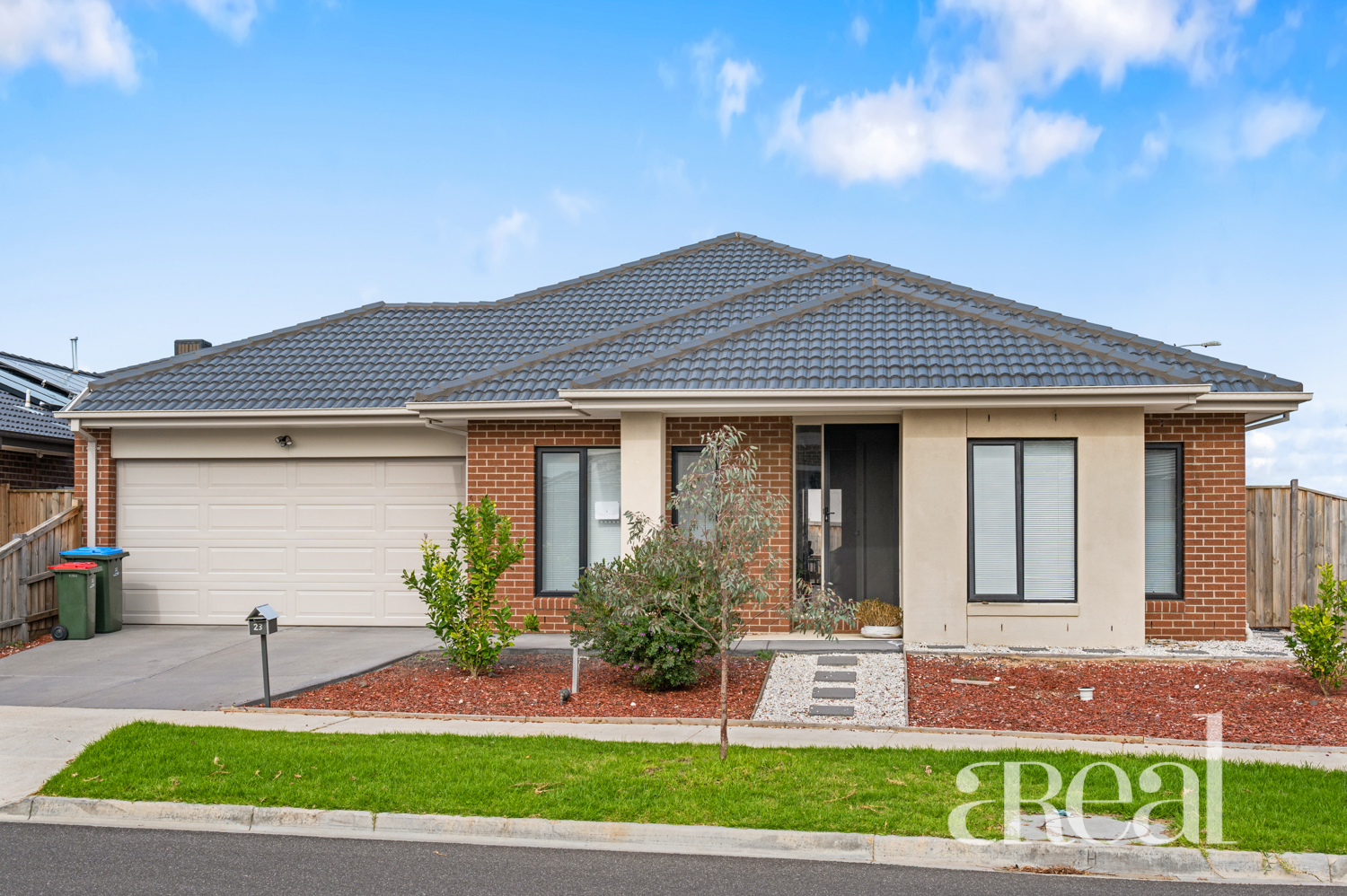 23 Darsham Crescent, Point Cook VIC 3030 