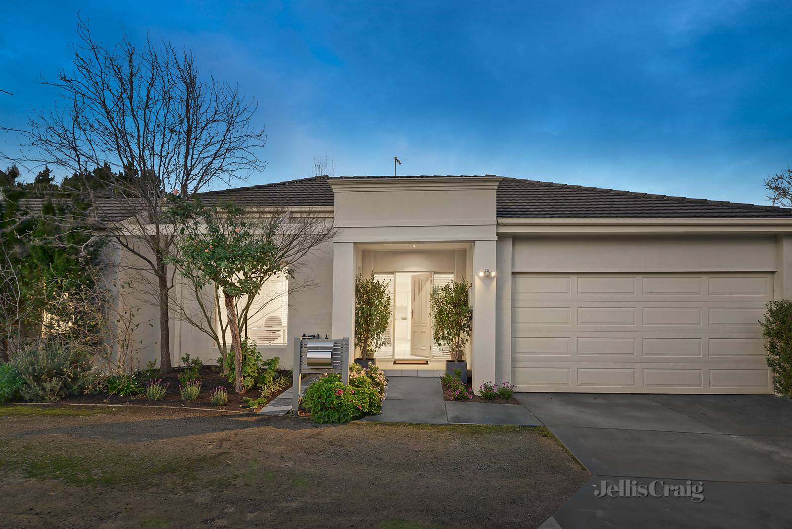 23 Pitt Street, Ashburton
- Print Image 1