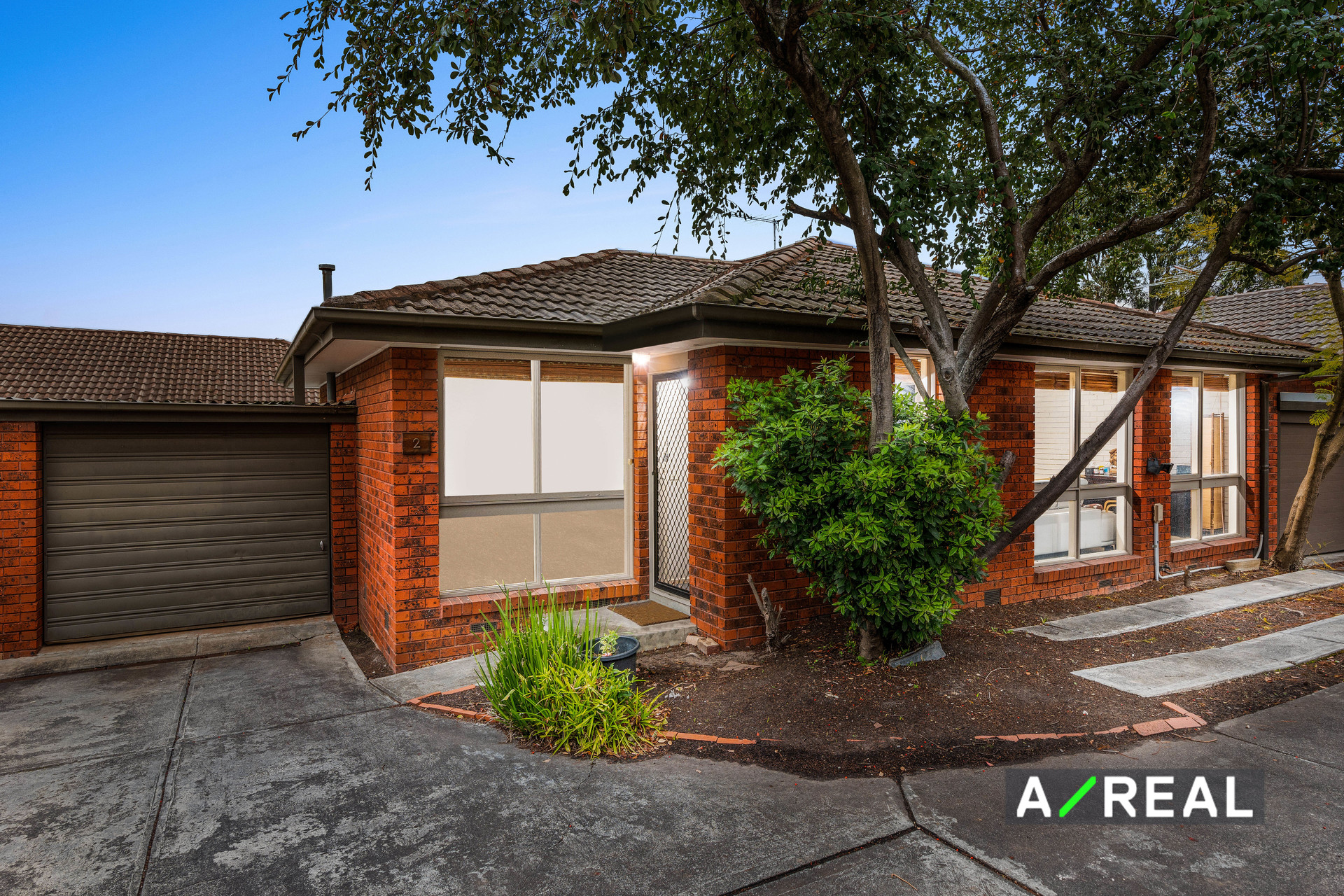 2/32 Barkly Street, Box Hill VIC 3128 