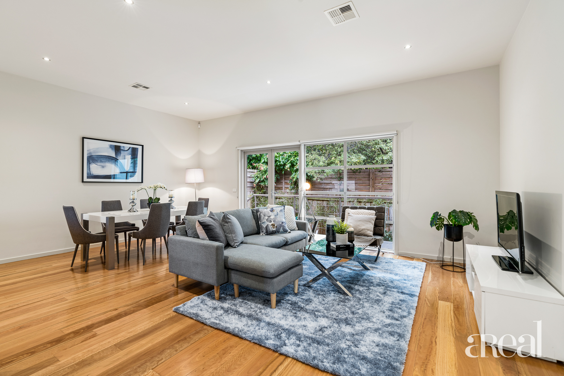 2/339 Union Road, Balwyn VIC 3103 