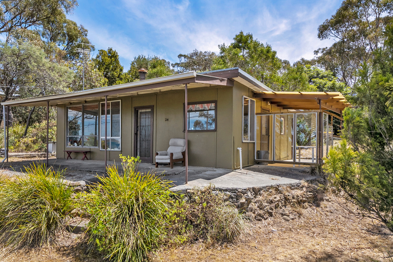 24 & 26 Susans Bay Road, Primrose Sands, TAS, 7173