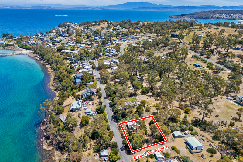 24 & 26 Susans Bay Road, Primrose Sands, TAS, 7173