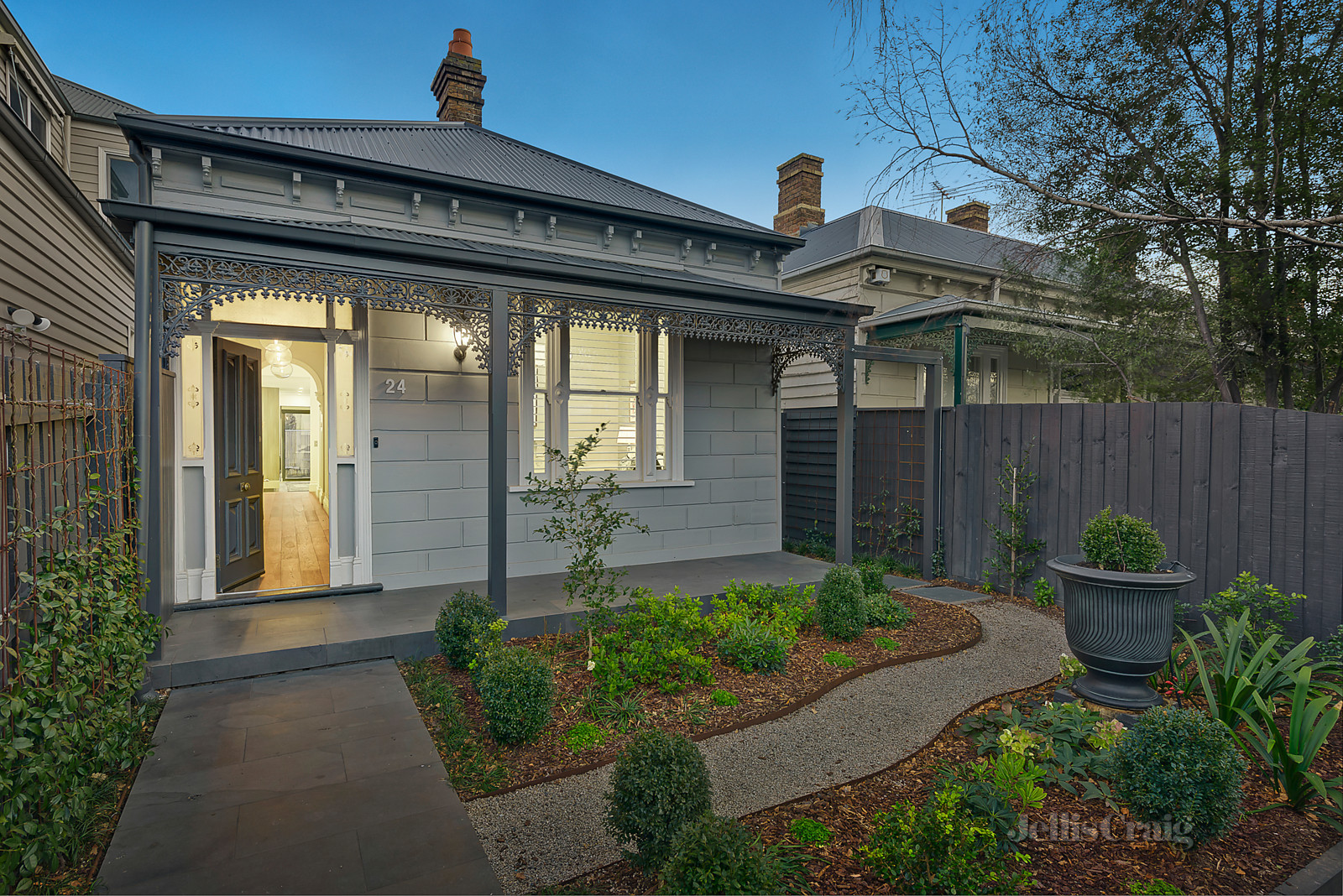 24 Edsall Street, Malvern
- Print Image 1