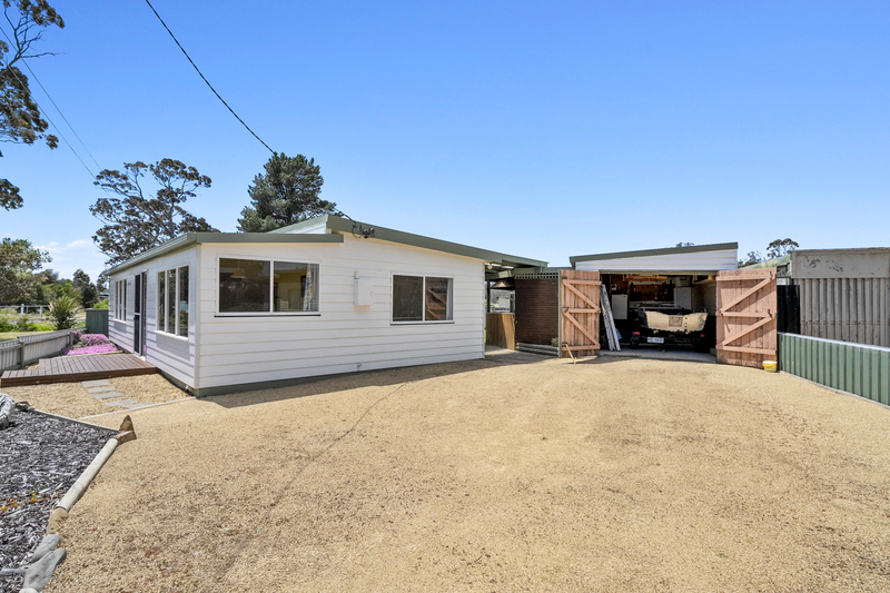 24 Sloping Main Drive, Sloping Main, TAS, 7186