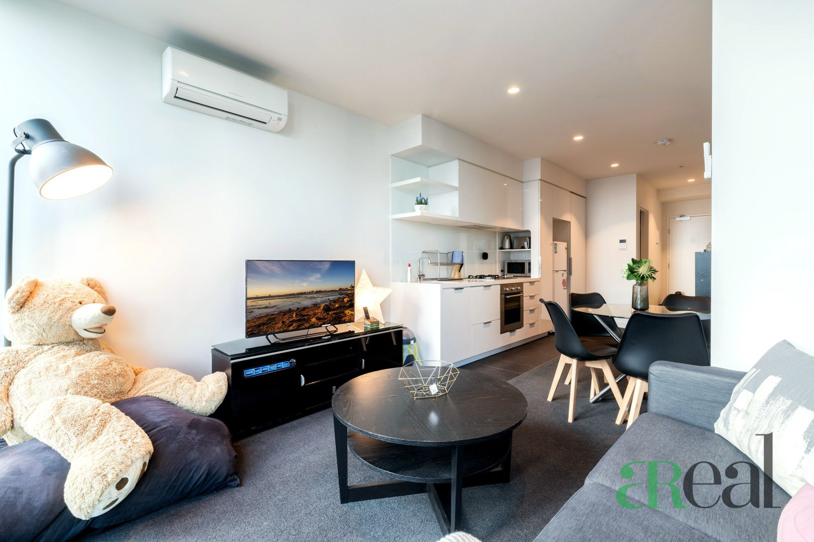 2403/285 La Trobe Street, Melbourne VIC 3000 