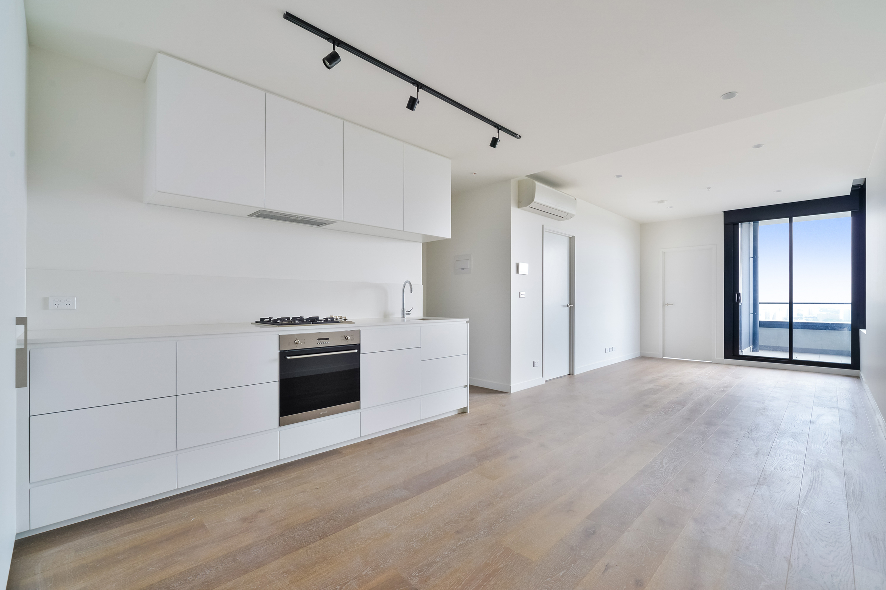 2409/65 Dudley Street, West Melbourne VIC 3003 