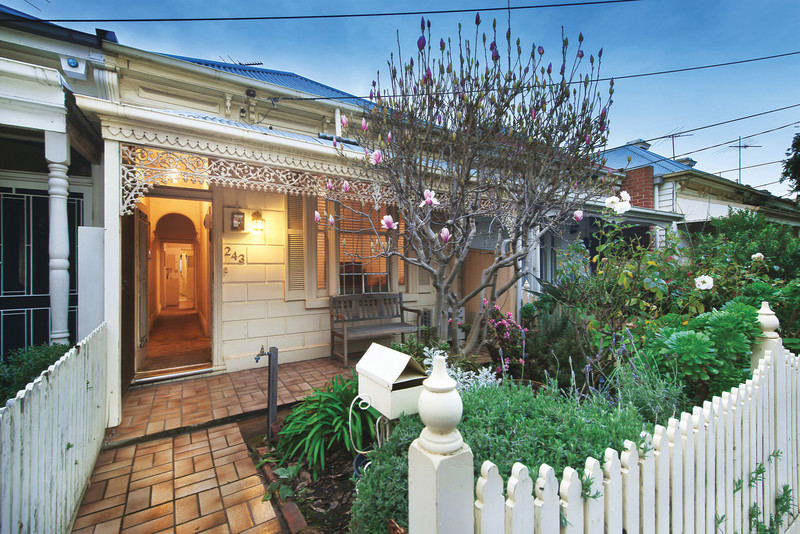 Marshall White Real Estate Agents & Luxury Property Sales Melbourne