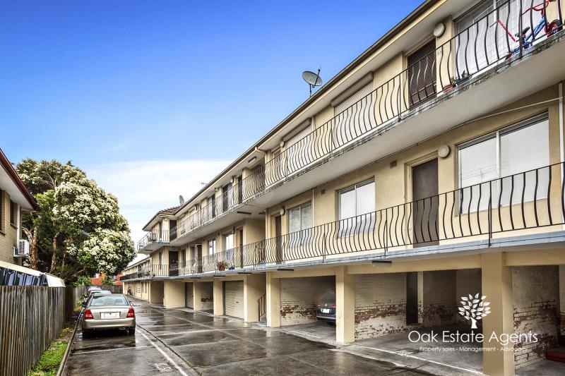 24/709 Barkly Street, West Footscray VIC 3012 