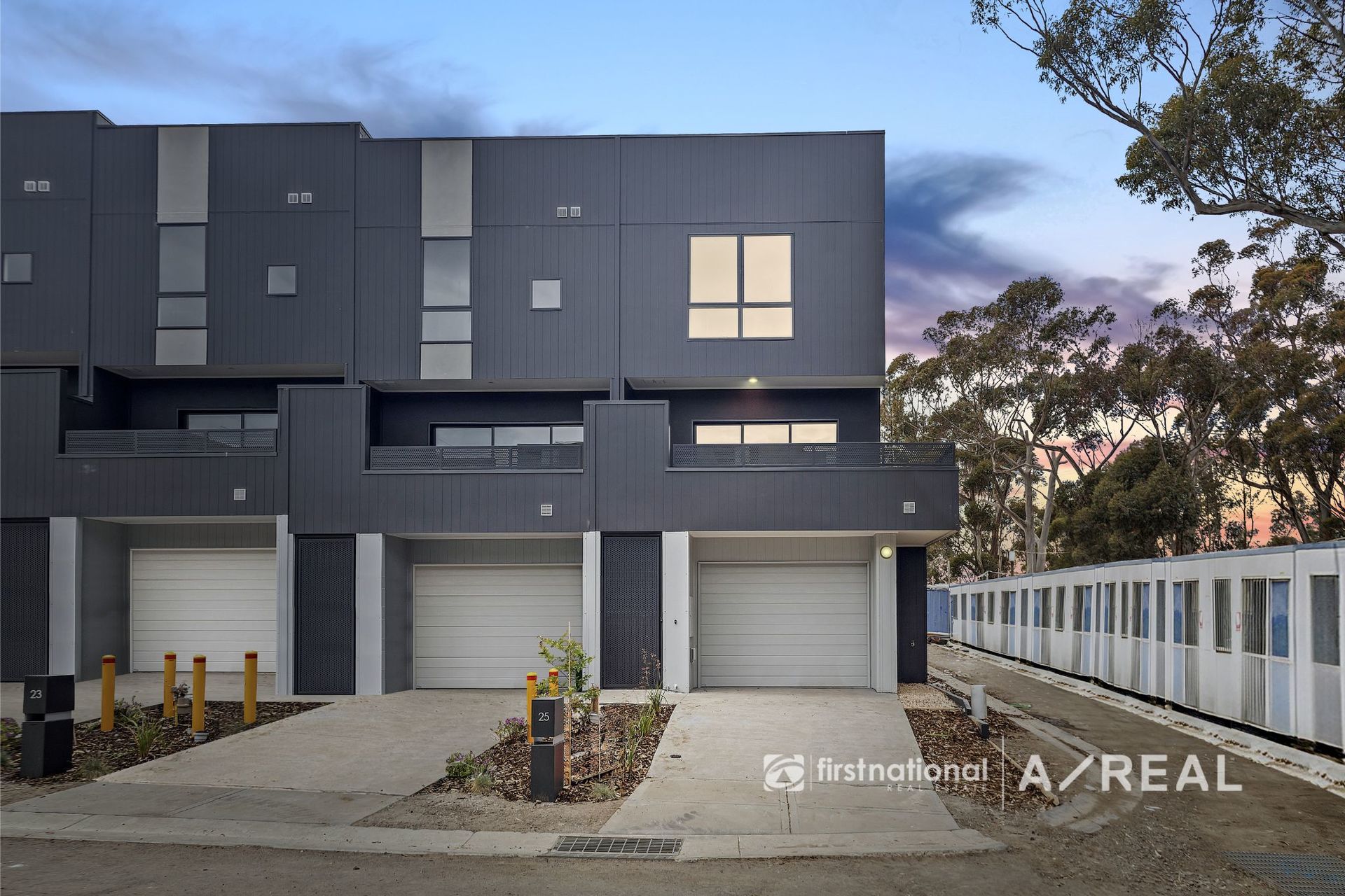 25 Cornerstone Crescent, South Morang VIC 3752 