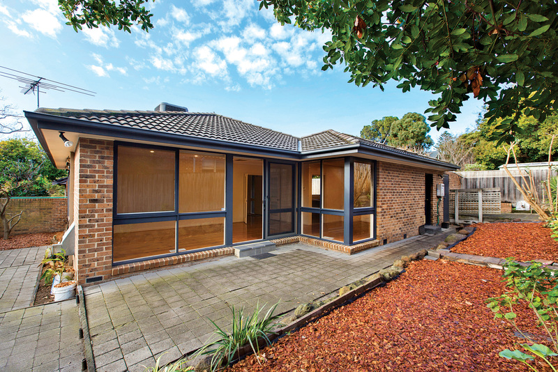 Melbourne House Prices & Luxury Property Sales Sell Your House