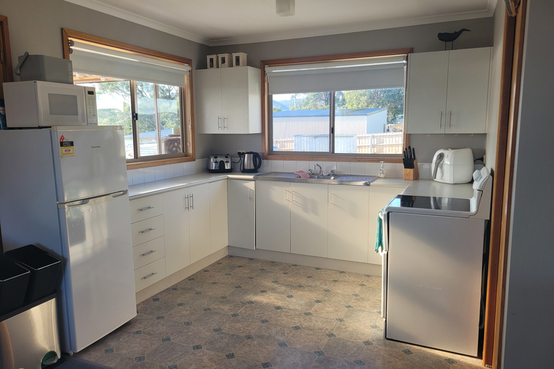 25 Wedge Avenue, White Beach, TAS, 7184
