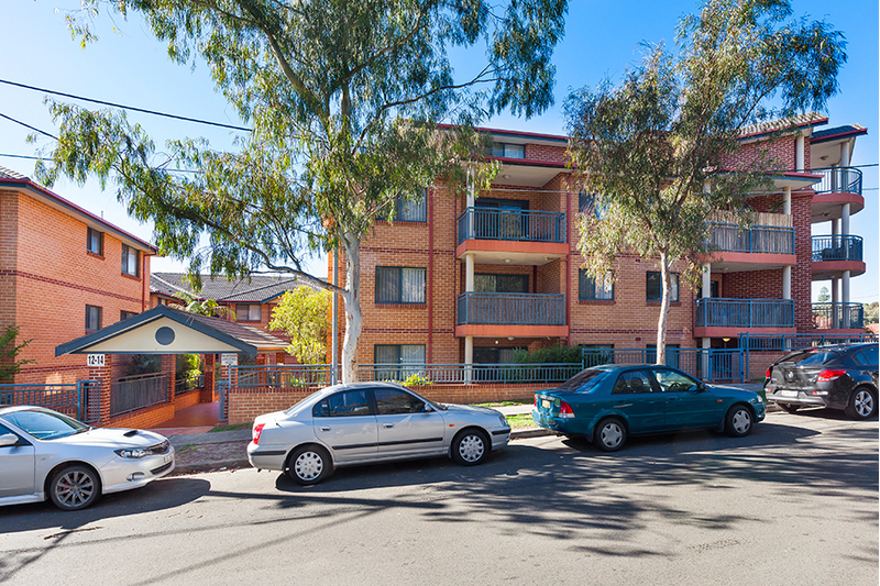 25/12-14 Clubb Crescent, Miranda NSW 2228 