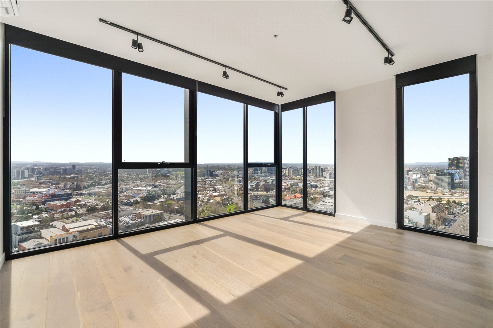 2512/65 Dudley Street, West Melbourne VIC 3003 