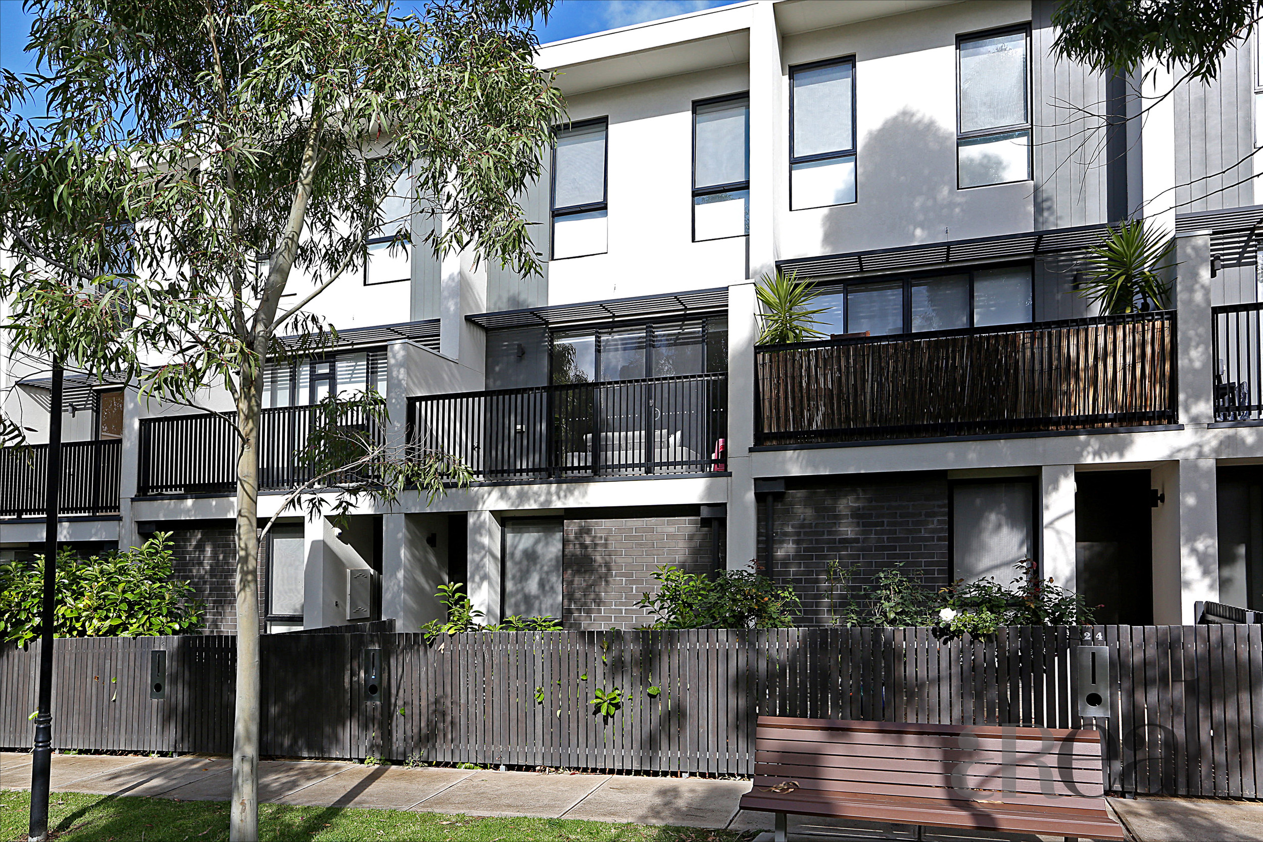26 Central Park Walk, Cheltenham VIC 3192 