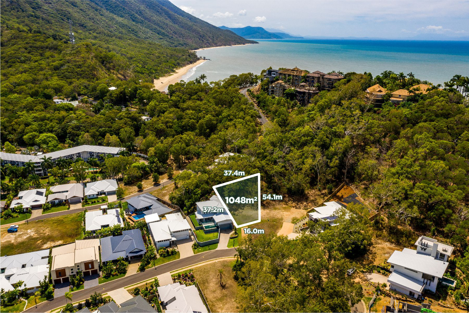 26 Freshwater Avenue, PALM COVE QLD 4879