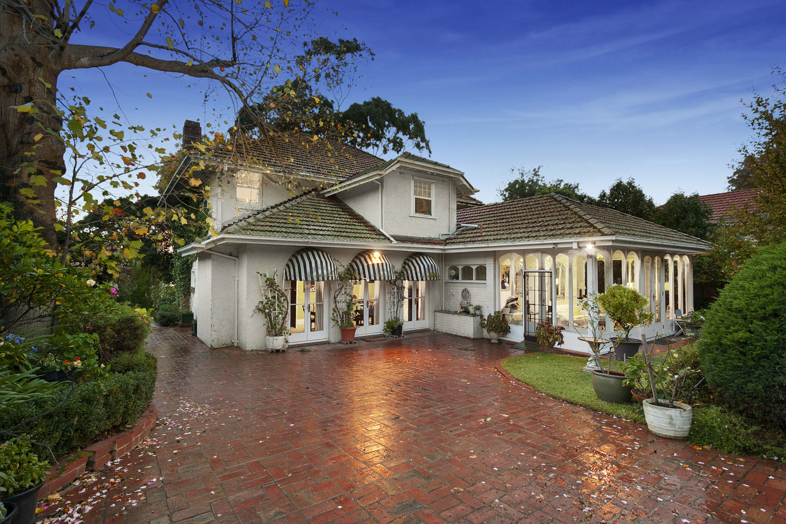 26 Grange Road, Toorak RT Edgar