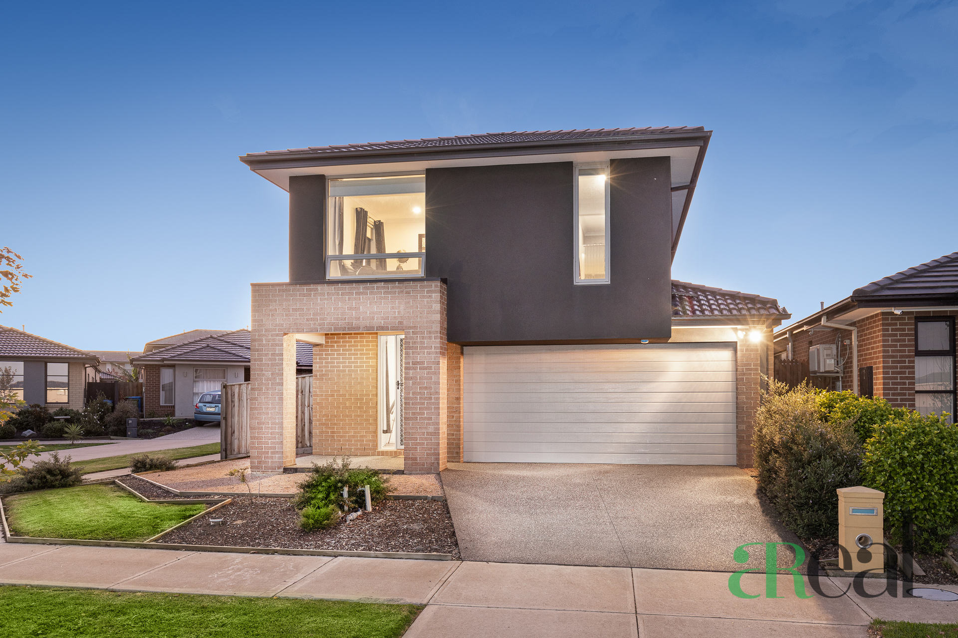 26 Penelope Close, Cranbourne North VIC 3977 