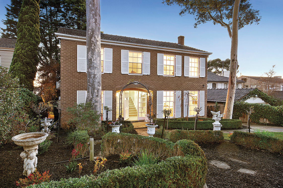 26 Walnut Road Balwyn North - Photo 1 26 Walnut Road Balwyn North - Photo 1