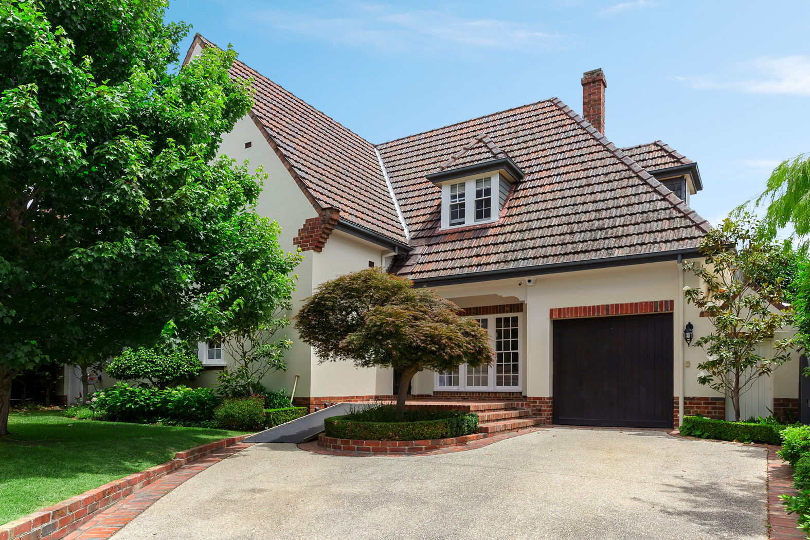 26 Walsh Street, Deepdene
- Print Image 1