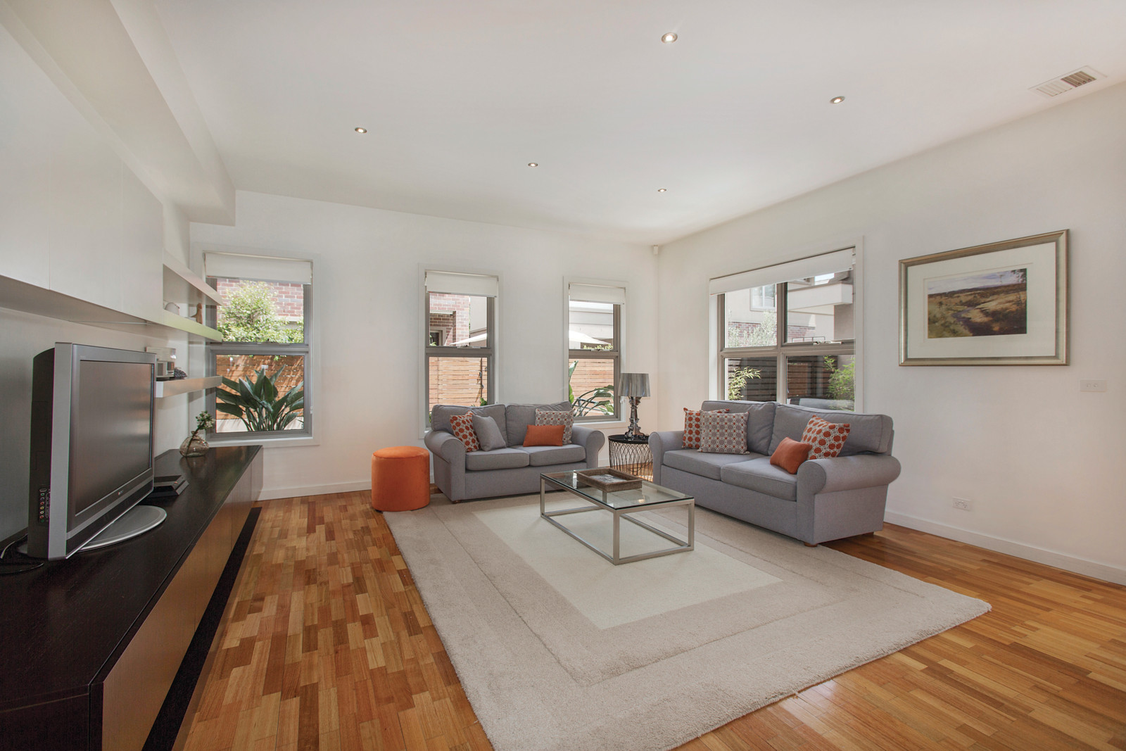 26 Wellington Street Kew Marshall White