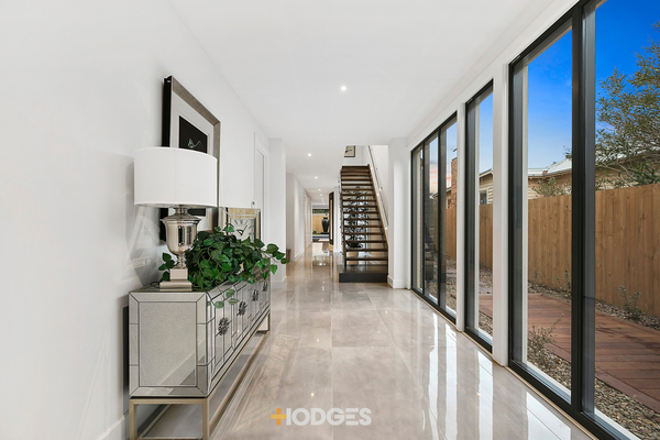 261b Beach Road Black Rock