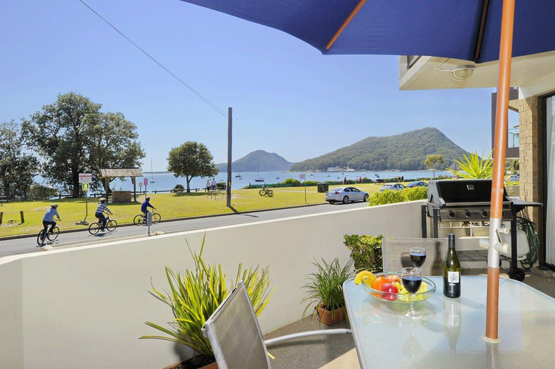 2/63. Shoal Bay Road SHOAL BAY NSW 2315